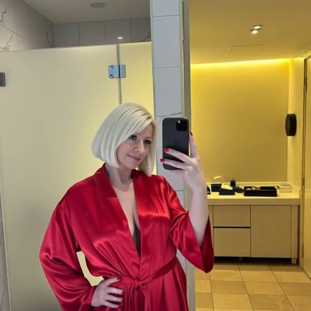 Layover tease just f